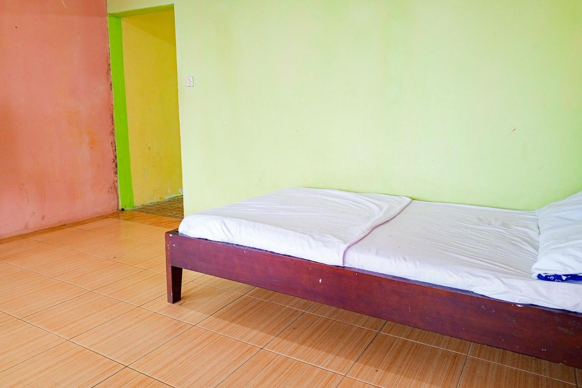 בוגור Villa Kampus Near Taman Safari Cisarua Puncak Redpartner מראה חיצוני תמונה