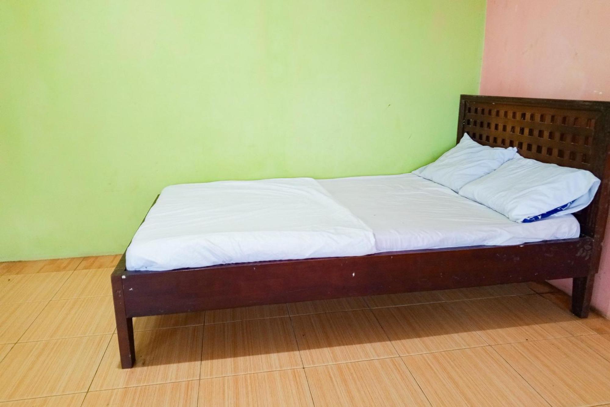 בוגור Villa Kampus Near Taman Safari Cisarua Puncak Redpartner מראה חיצוני תמונה